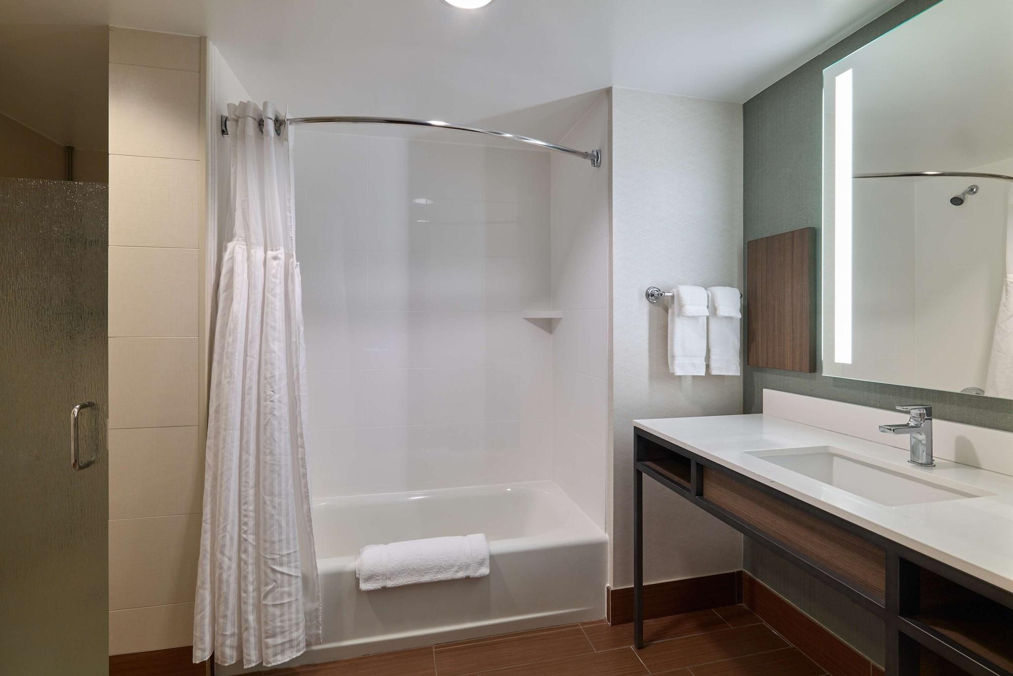 Hilton Garden Inn Bloomington Exterior foto